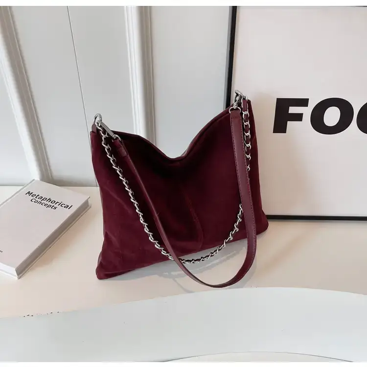 Black Velvet Shoulder Bag for Women 2023 — feature 34