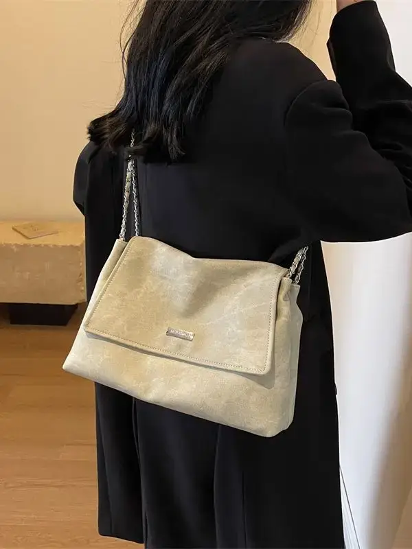 Frosted Chain Shoulder Bag Women Brown 2023