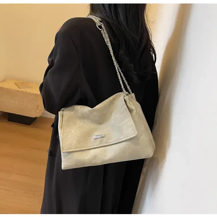 Frosted Chain Shoulder Bag Women Brown 2023 — feature 24