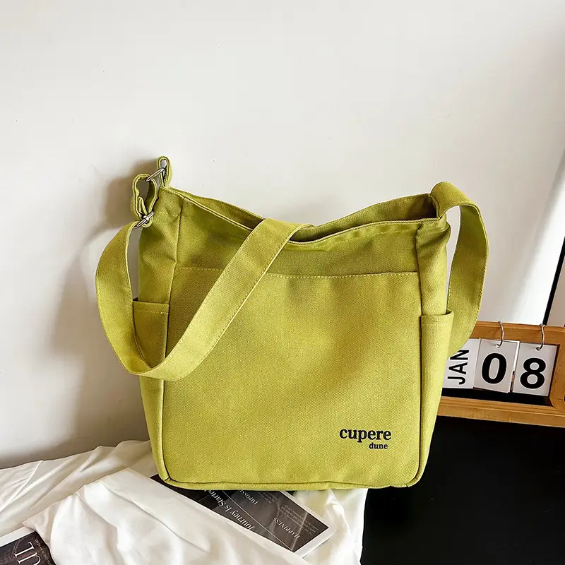 Women's Green Canvas Crossbody Bag Casual Student Shoulder Bag - Image 2