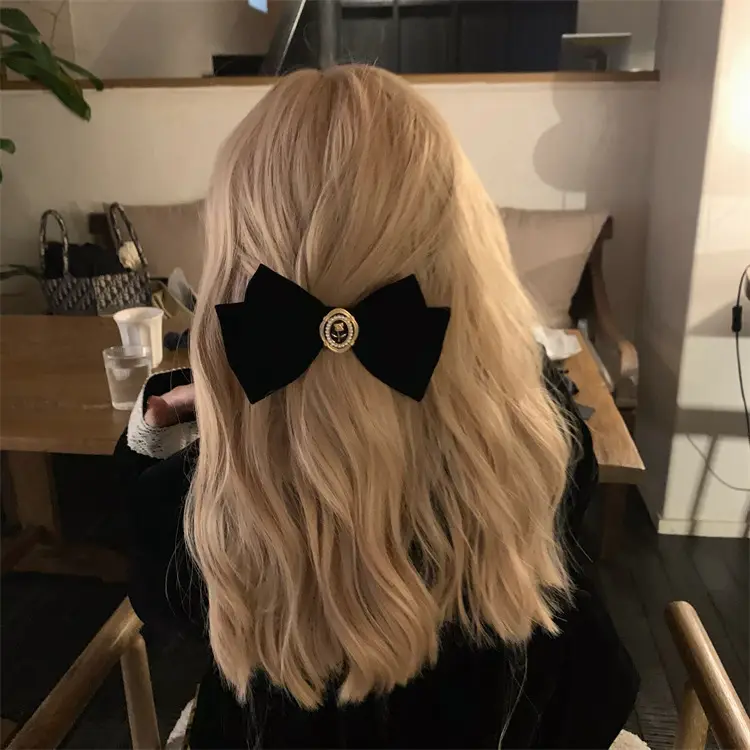 Paris Past Hair Band for Women's Hair Balls — feature 9