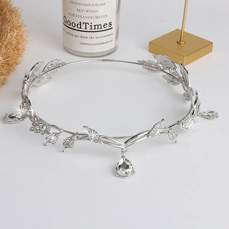 Retro Silver Hair Hoop with Leaf Design - Image 4