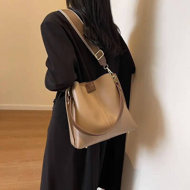 Women's Large Capacity Bucket Bag Beige 2024 - Image 3