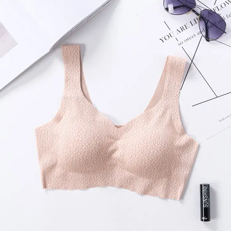 Wireless Seamless Padded Cup Bra for Women - Image 4
