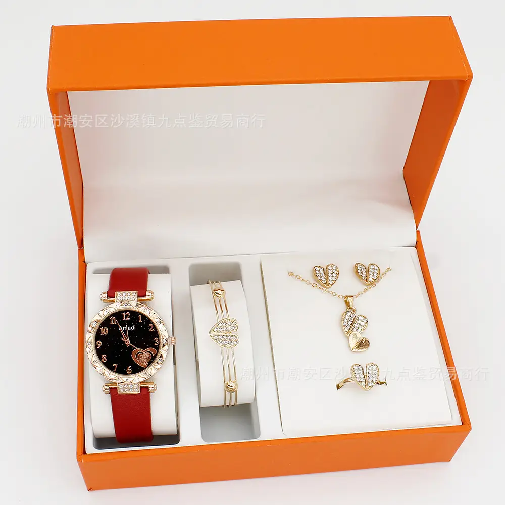 Gold Plated Heart-Shaped Watch Set for Women — feature 5