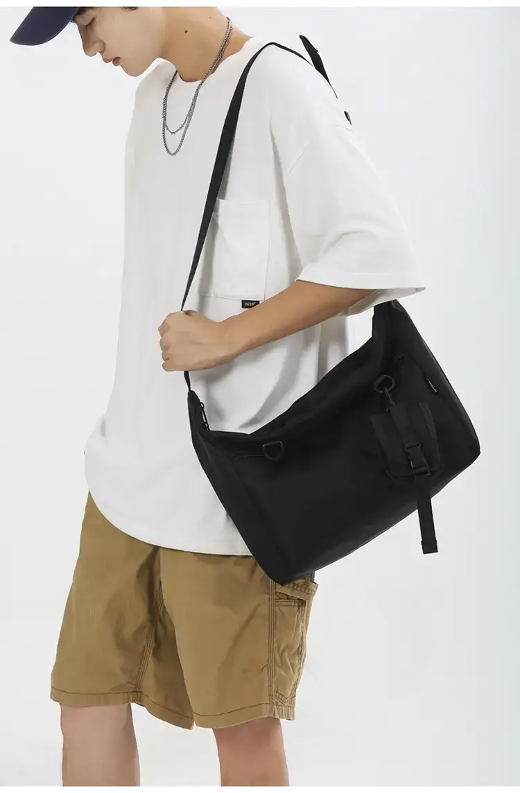 Men's Black Japanese Messenger Bag Large Capacity — feature 15