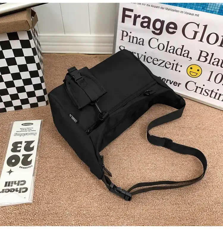 Men's Black Japanese Messenger Bag Large Capacity — feature 28
