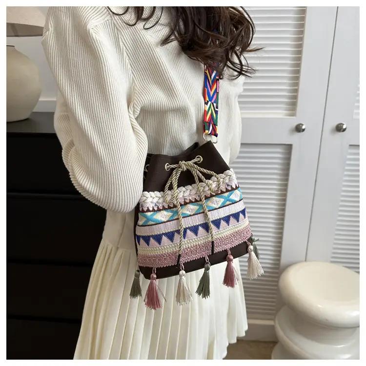 2023 Korean Style Tassel Crossbody Bag Brown — feature 33