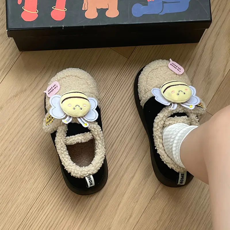 Nanbowan bee cotton-padded shoes women's winter Korean-style Internet celebrity Velcro warm bread fleece-lined thick cotton shoes - Image 3