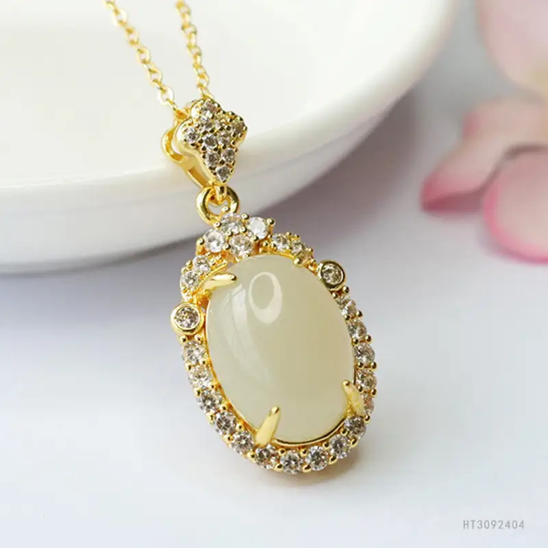Guan Yu Hetian Jade Pendant Necklace for Women