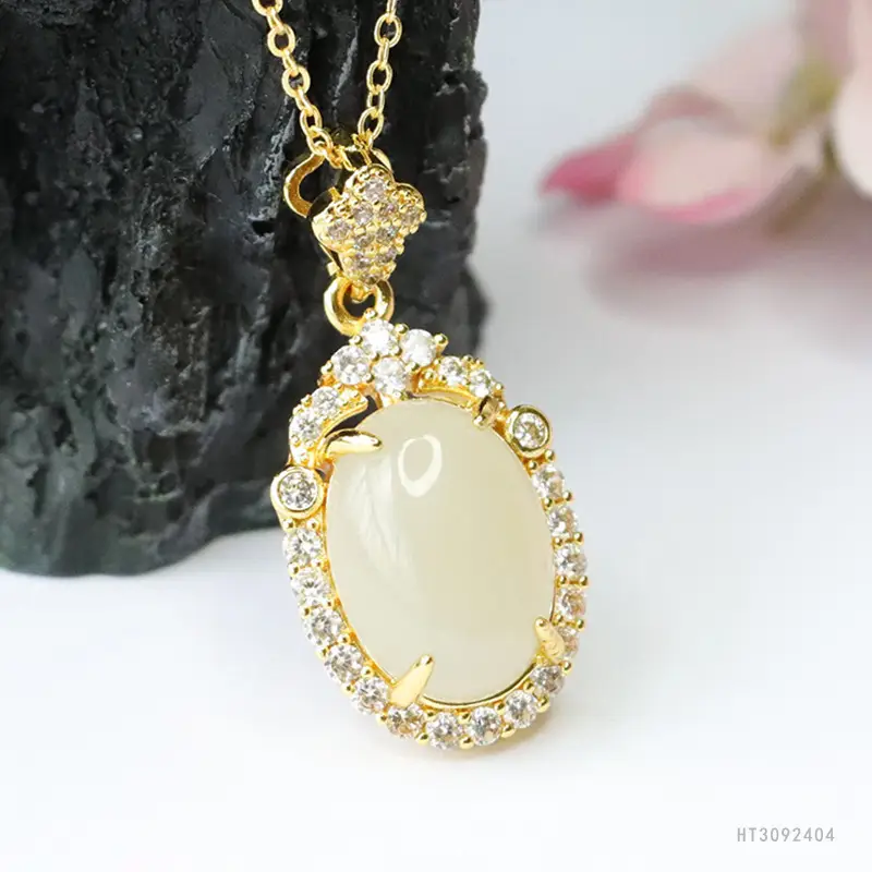 Guan Yu Hetian Jade Pendant Necklace for Women — feature 9