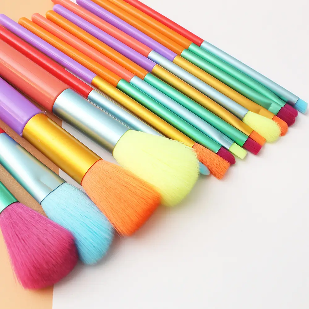 Rainbow Makeup Brush Set 15-Piece Beginner Eye Shadow Blush Set - Image 6