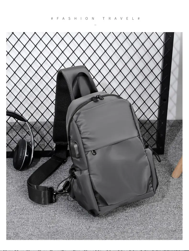 Waterproof Men's Large Capacity Crossbody Bag — feature 13
