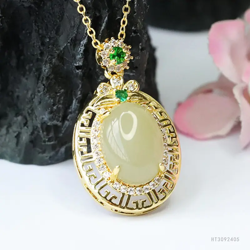 Guan Yu Jade Pendant Necklace Green Emerald Gold Plated - Image 5