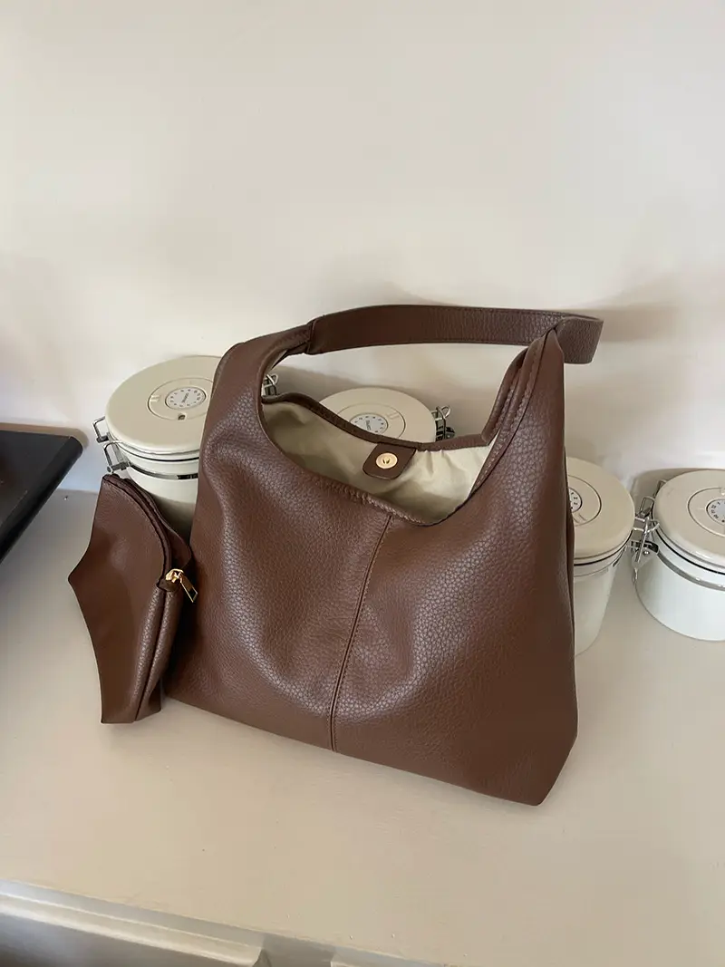 Black Korean Style Shoulder Bag for Women - Image 4