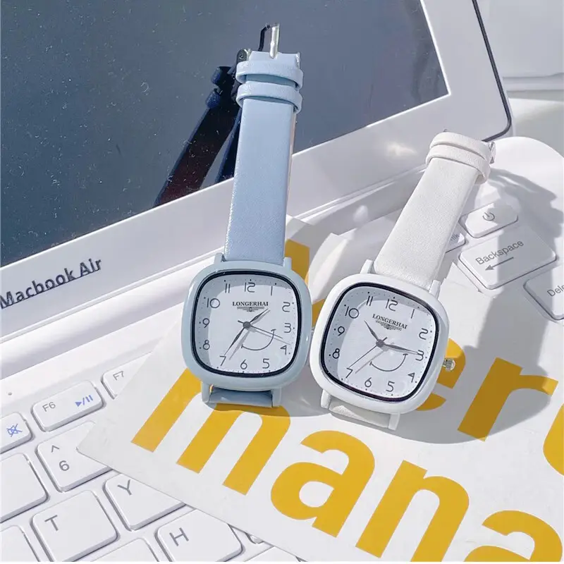 Women's Starry Sky Quartz Watch Black White Belt — feature 6