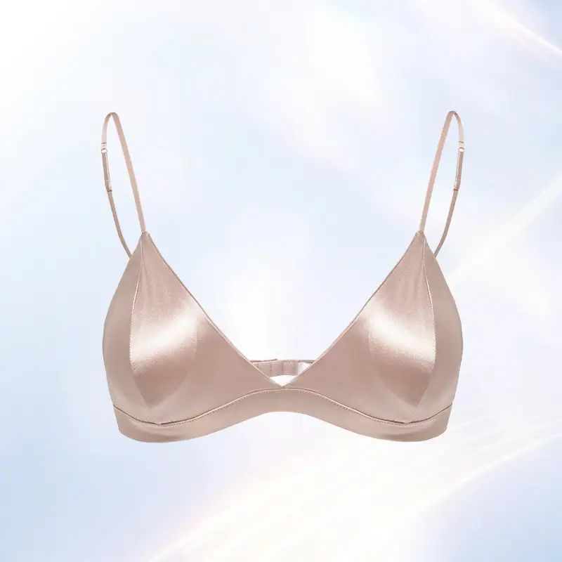 Yuyue Jinsanta French Underwear Mulberry Silk Non-steel Ring Silk Triangle Cup Large Chest Small Anti-sagging Women's Bra