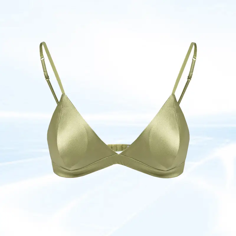 Yuyue Jinsanta French Underwear Mulberry Silk Non-steel Ring Silk Triangle Cup Large Chest Small Anti-sagging Women's Bra