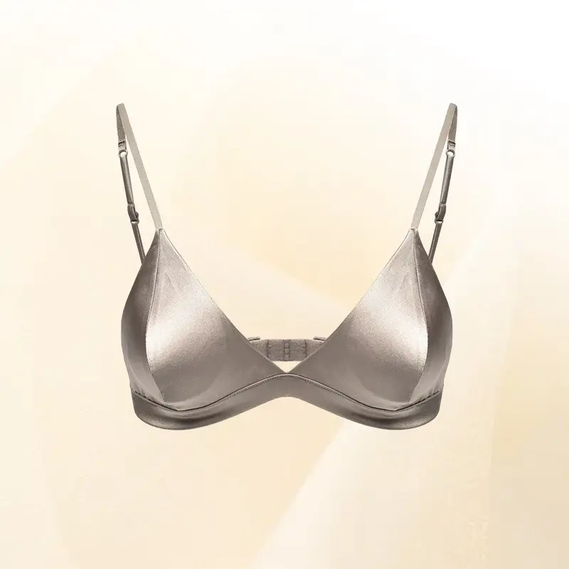 Yuyue Jinsanta French Underwear Mulberry Silk Non-steel Ring Silk Triangle Cup Large Chest Small Anti-sagging Women's Bra