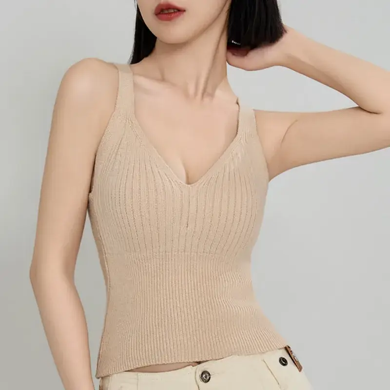 Women's Wool Fleece Thermal Vest with Chest Pad - Image 2