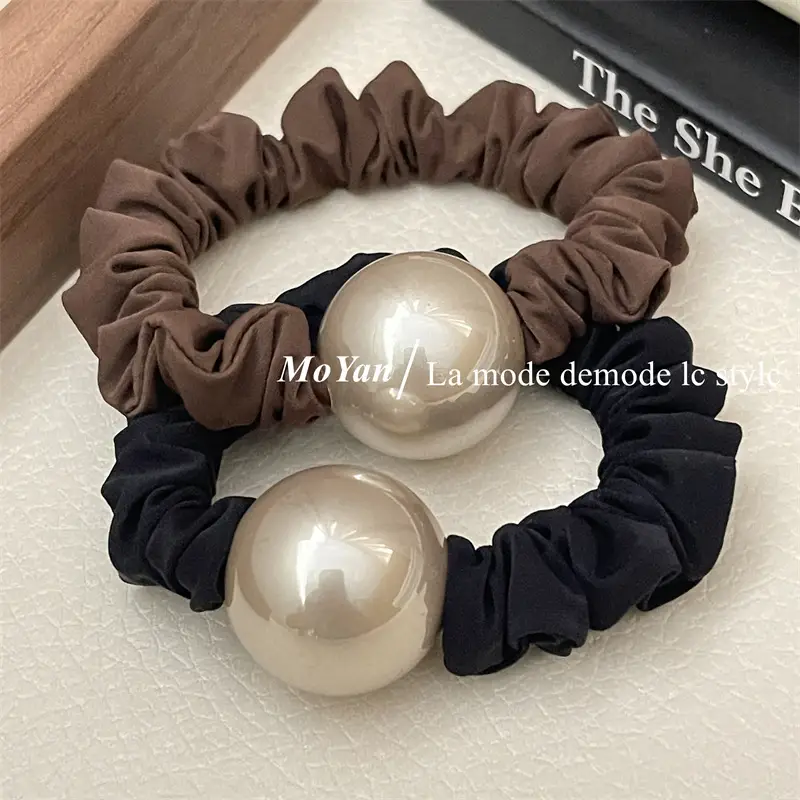 Elegant Pearl Hair Rope with Brown & Black Colors - Image 4