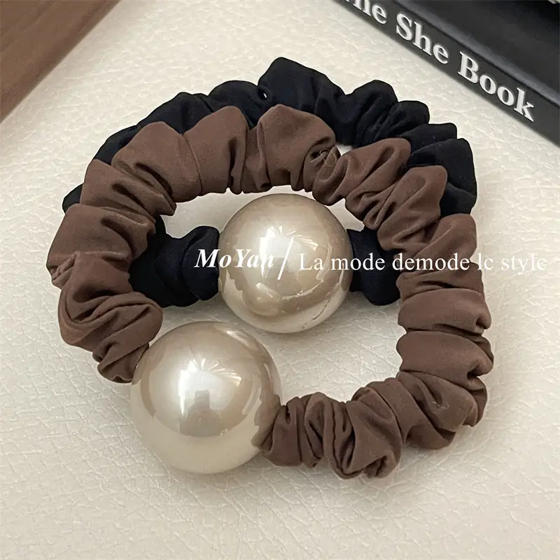 Elegant Pearl Hair Rope with Brown & Black Colors — feature 11