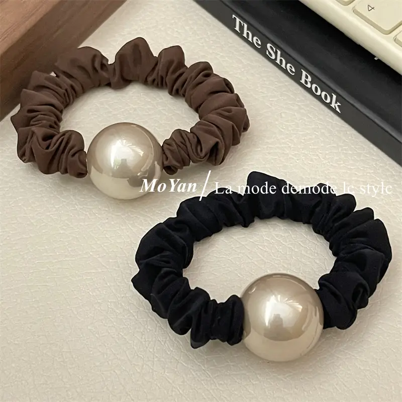 Elegant Pearl Hair Rope with Brown & Black Colors — feature 2