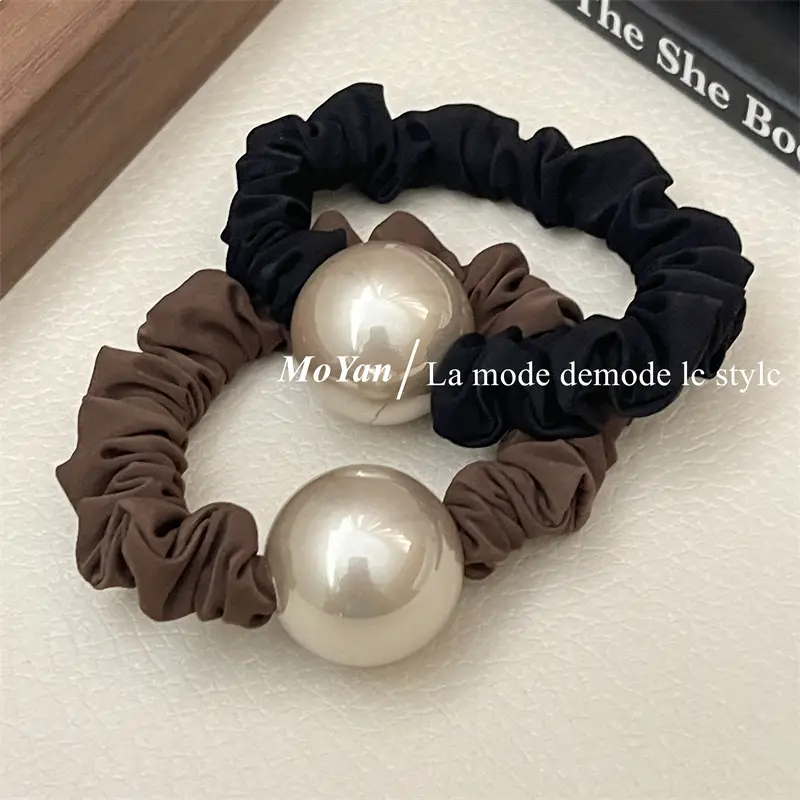Elegant Pearl Hair Rope with Brown & Black Colors — feature 3