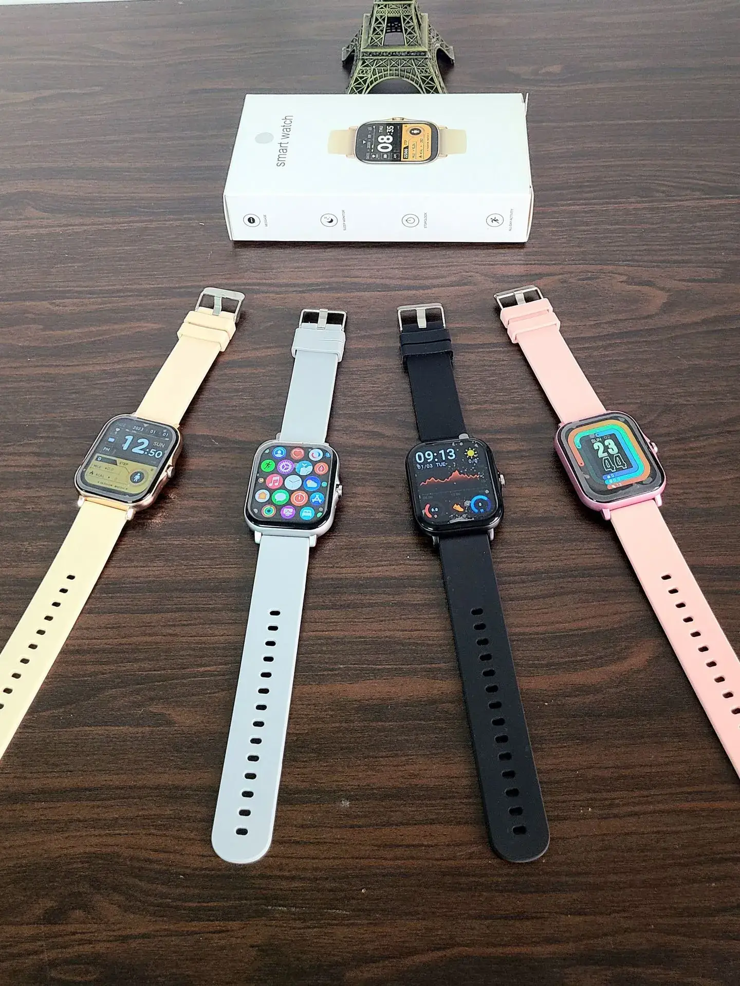 Smart Watch with Silicone Strap & Step Counter — feature 1