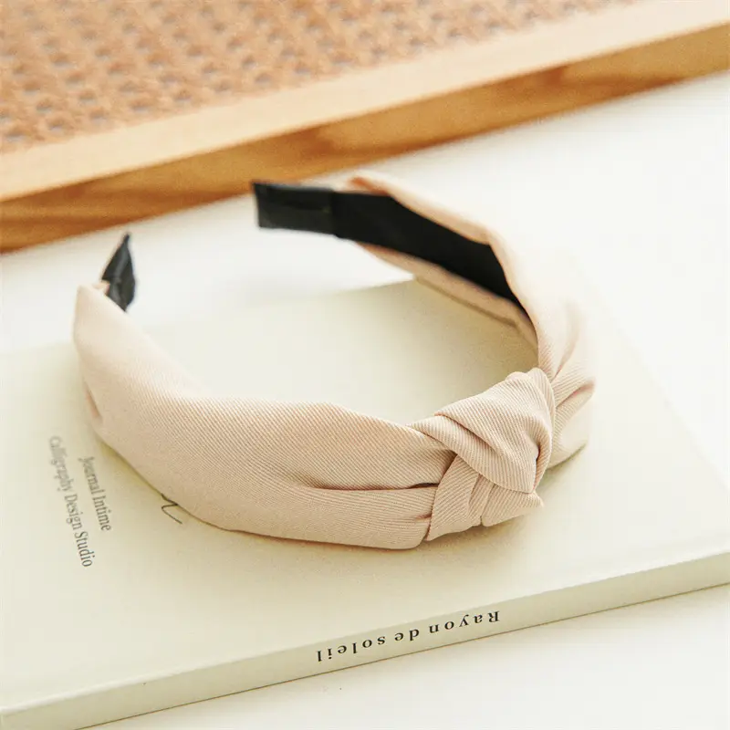 Knotted Elastic Headband for Women Solid Color Wholesale - Image 4