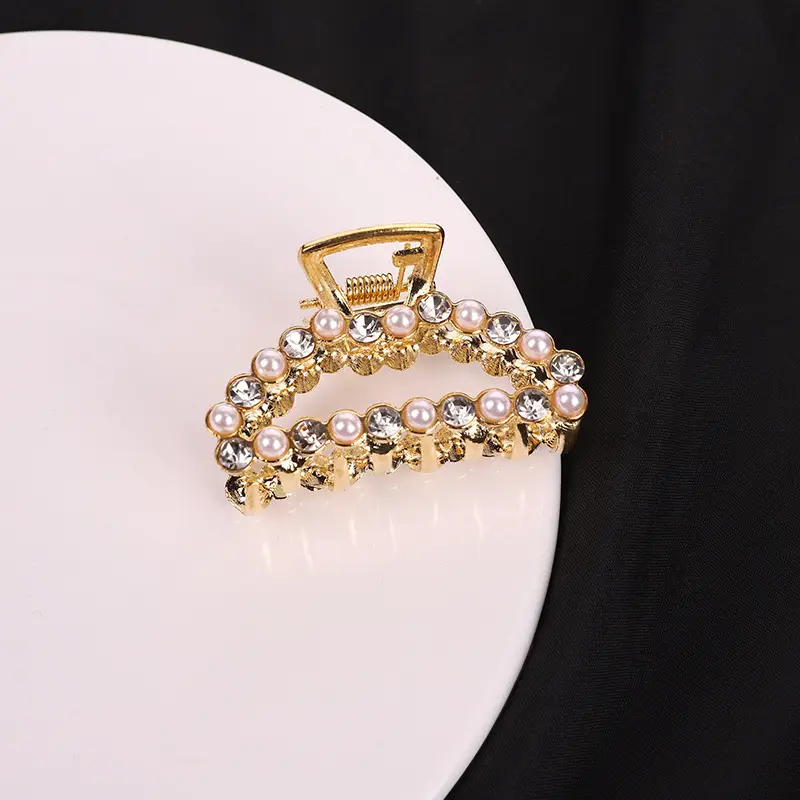 Korean Pearl Hairpin with Gold Plated Handle - Image 15