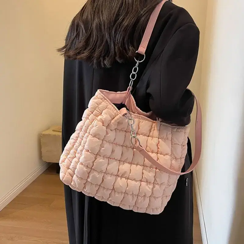 Women's Black Quilted Shoulder Bag 2026 New Trendy - Image 9