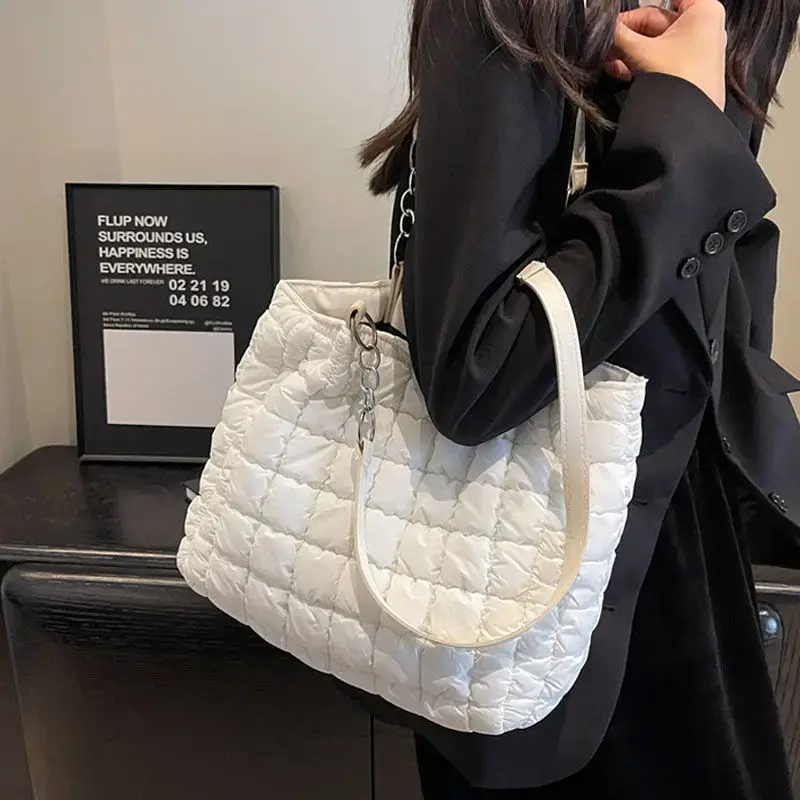 Women's Black Quilted Shoulder Bag 2026 New Trendy - Image 10