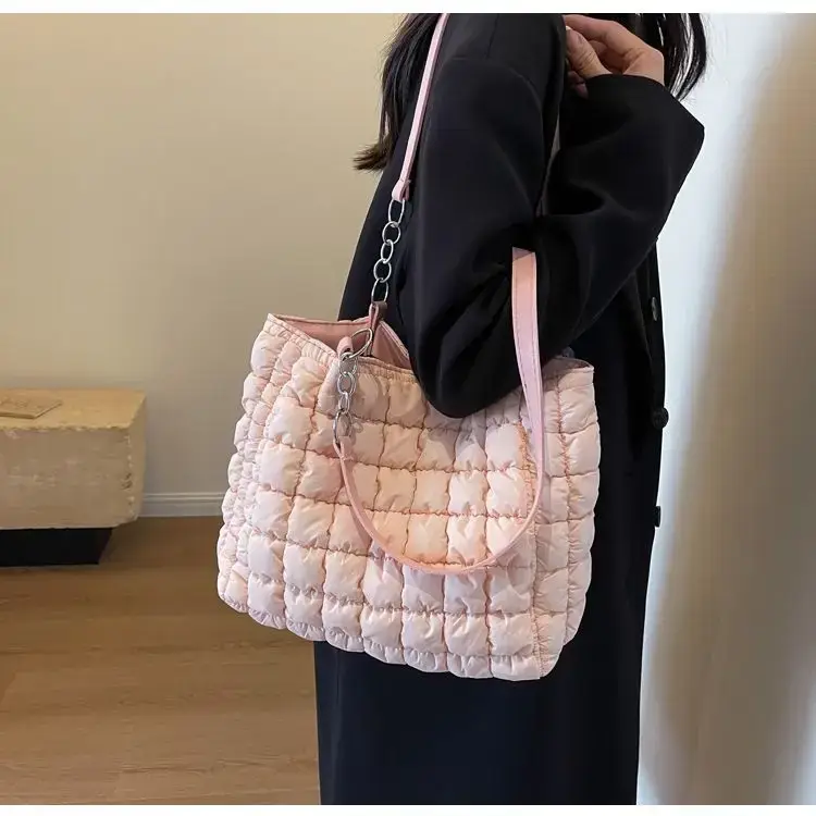 Women's Black Quilted Shoulder Bag 2026 New Trendy — feature 16