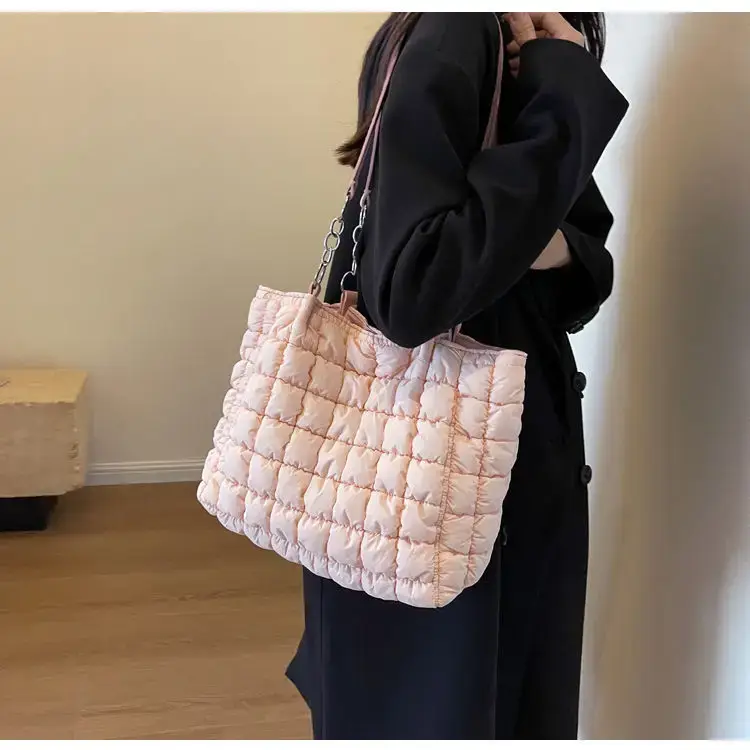 Women's Black Quilted Shoulder Bag 2026 New Trendy — feature 24