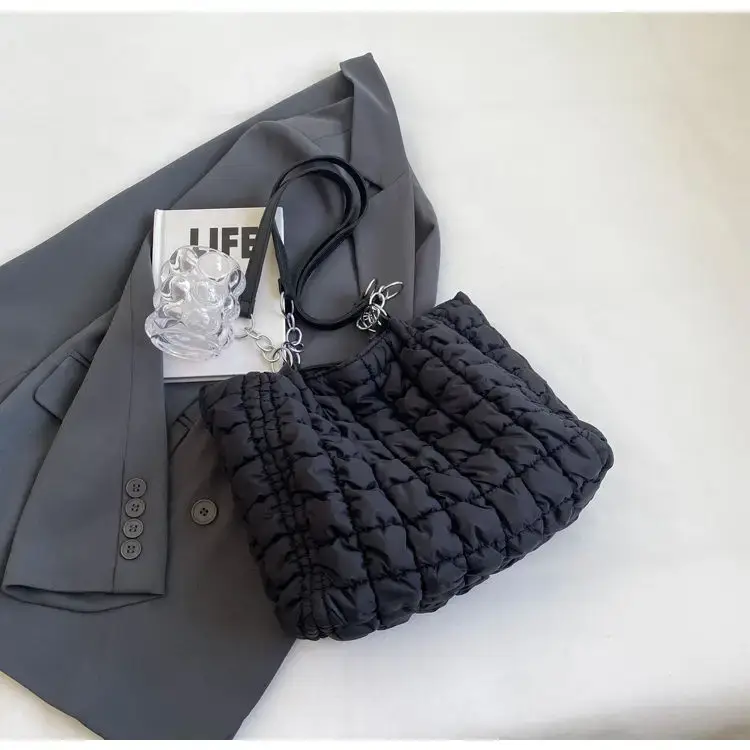 Women's Black Quilted Shoulder Bag 2026 New Trendy — feature 36