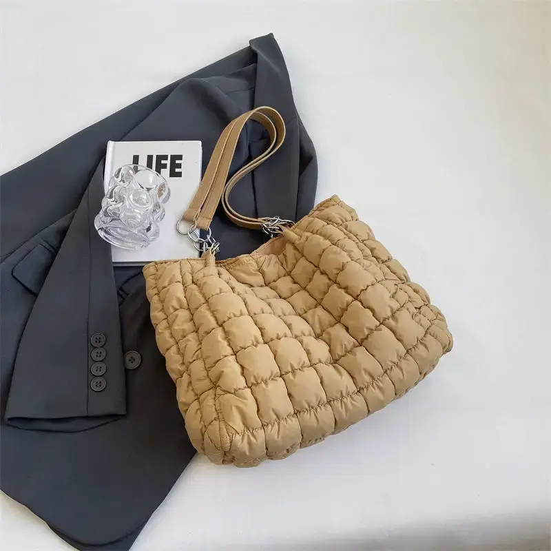 Women's Black Quilted Shoulder Bag 2026 New Trendy - Image 2