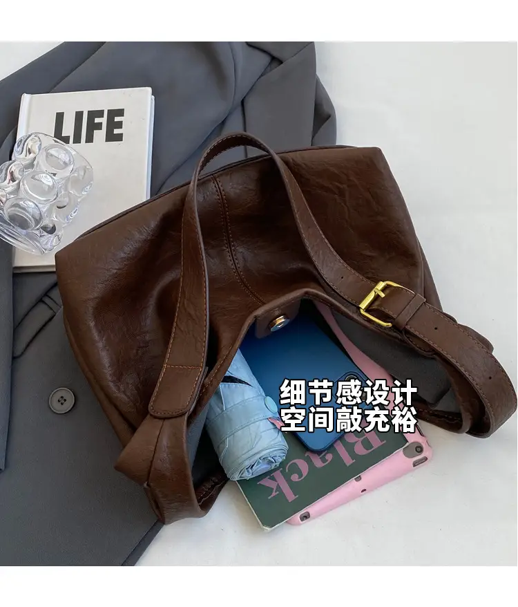 Brown Textured Crossbody Bag for Women Autumn 2026 — feature 17