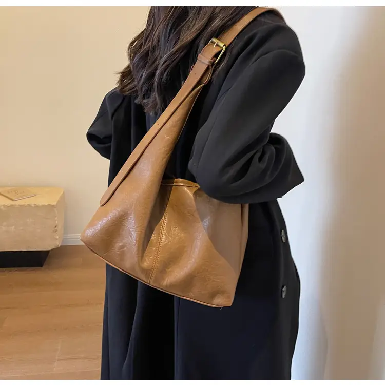 Brown Textured Crossbody Bag for Women Autumn 2026 — feature 18