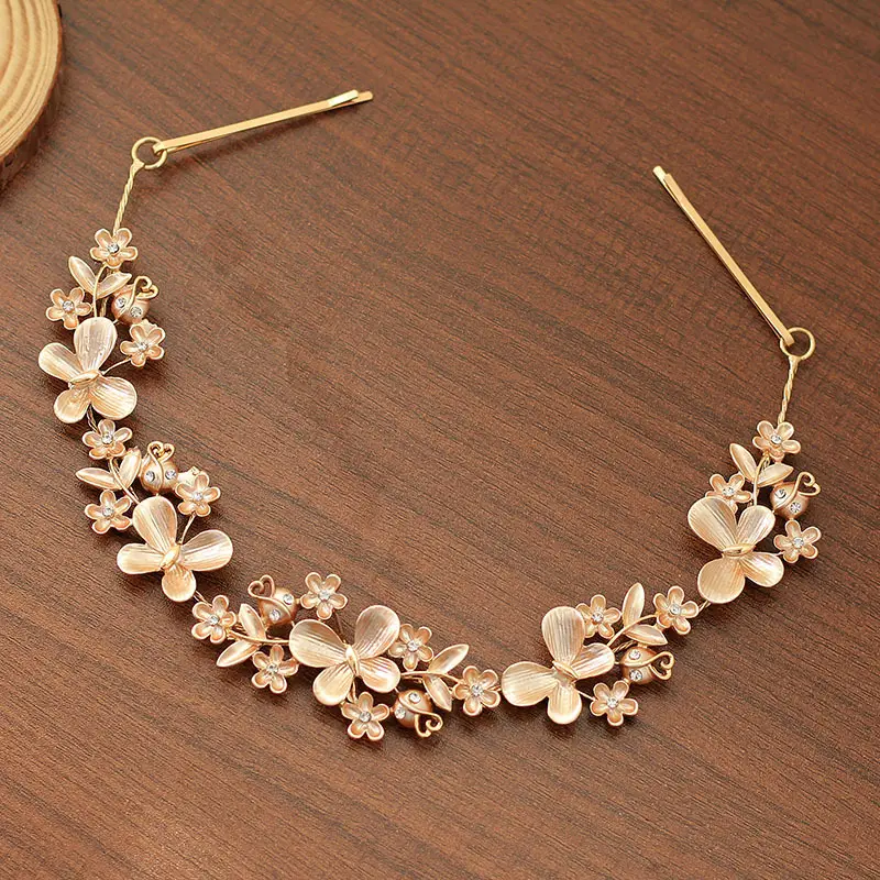 Vintage Gold Floral Hairpin for Bridal Headdress - Image 4