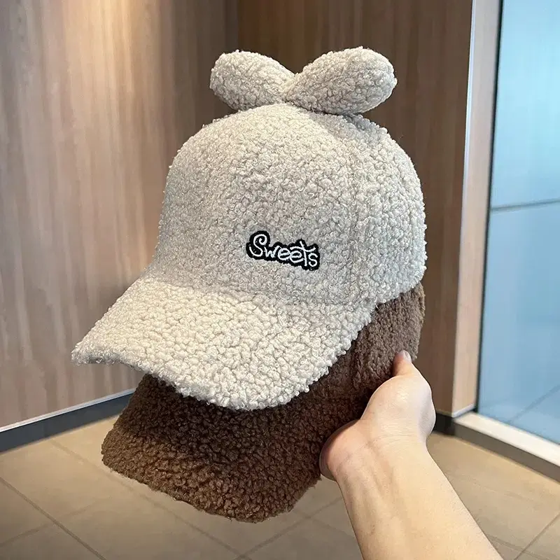 Blue Fleece Lined Peaked Hat for Girls with Bow — feature 15