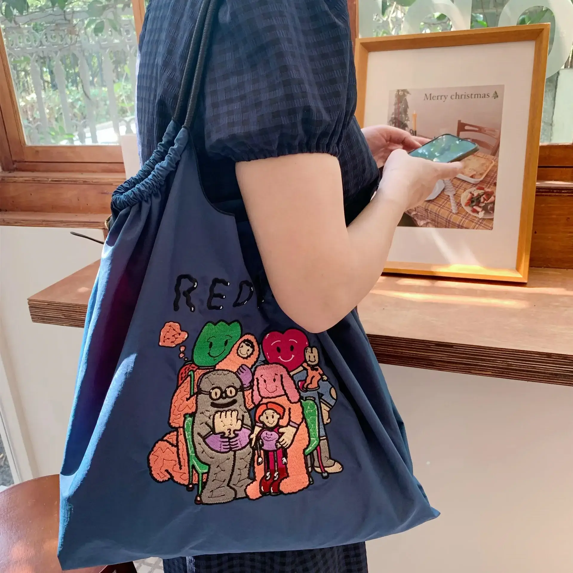 Women Embroidered Pink Crossbody Bag with Heart Design - Image 8
