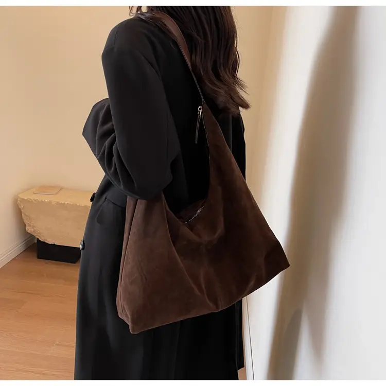 Women's Armpit Bag 2024 Frosted Black Large Capacity — feature 32