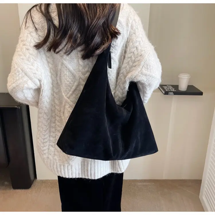 Women's Armpit Bag 2024 Frosted Black Large Capacity — feature 44