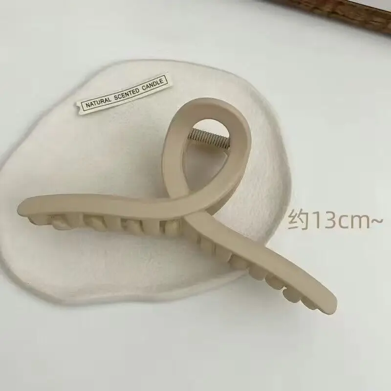 Oversized cross frosted khaki (about 13cm)