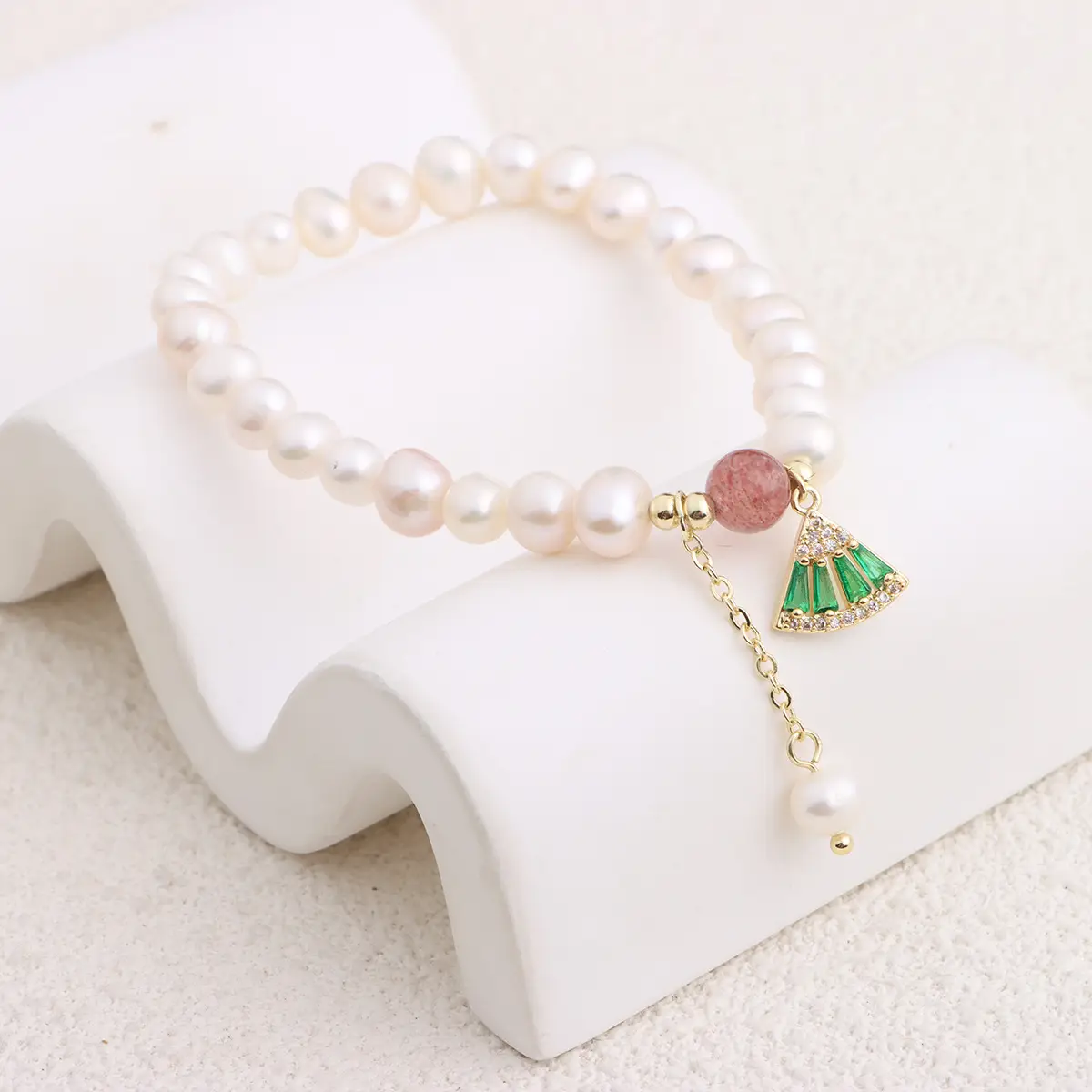 Natural Freshwater Pearl Bracelet Love Heart Design - Image 18