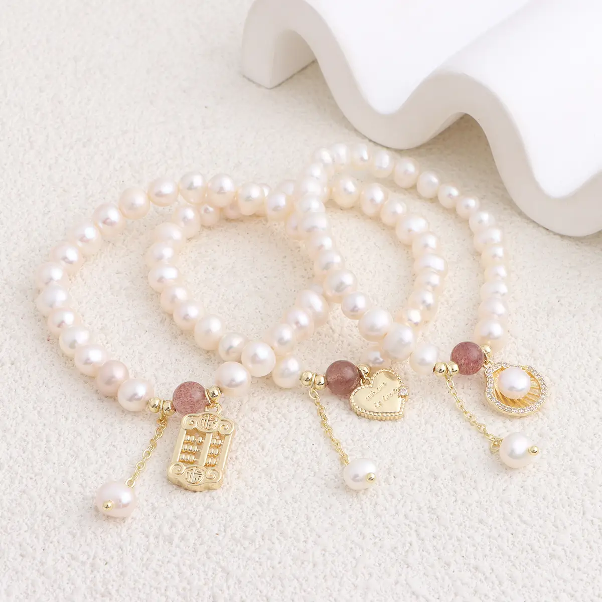 Natural Freshwater Pearl Bracelet Love Heart Design - Image 19