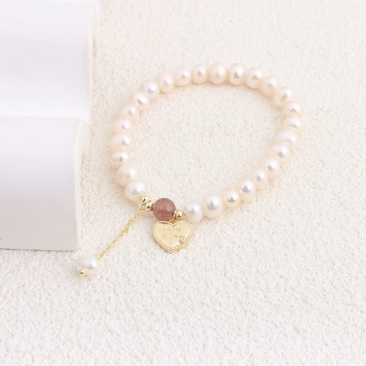 Natural Freshwater Pearl Bracelet Love Heart Design — feature 29