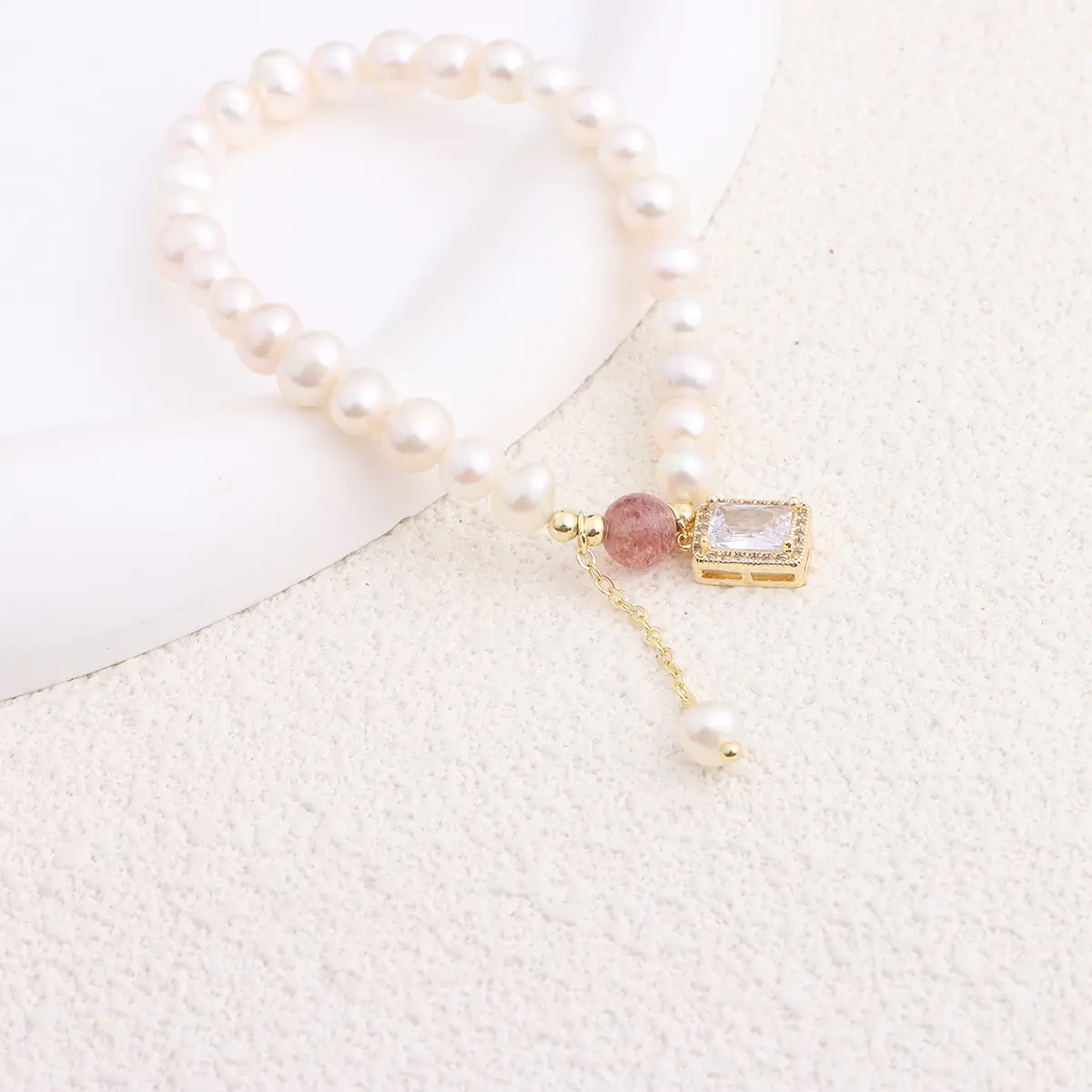 Natural Freshwater Pearl Bracelet Love Heart Design — feature 41