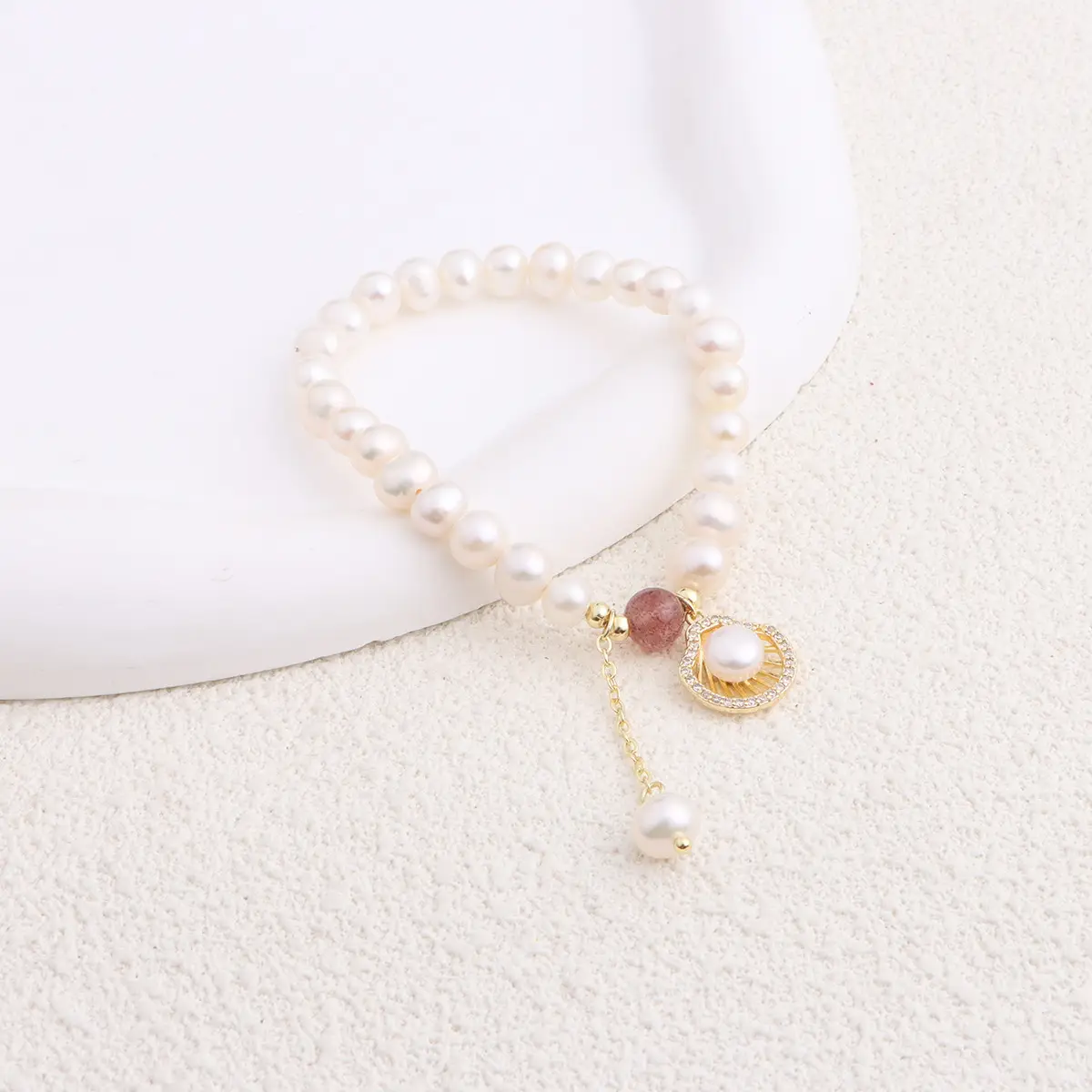 Natural Freshwater Pearl Bracelet Love Heart Design - Image 13